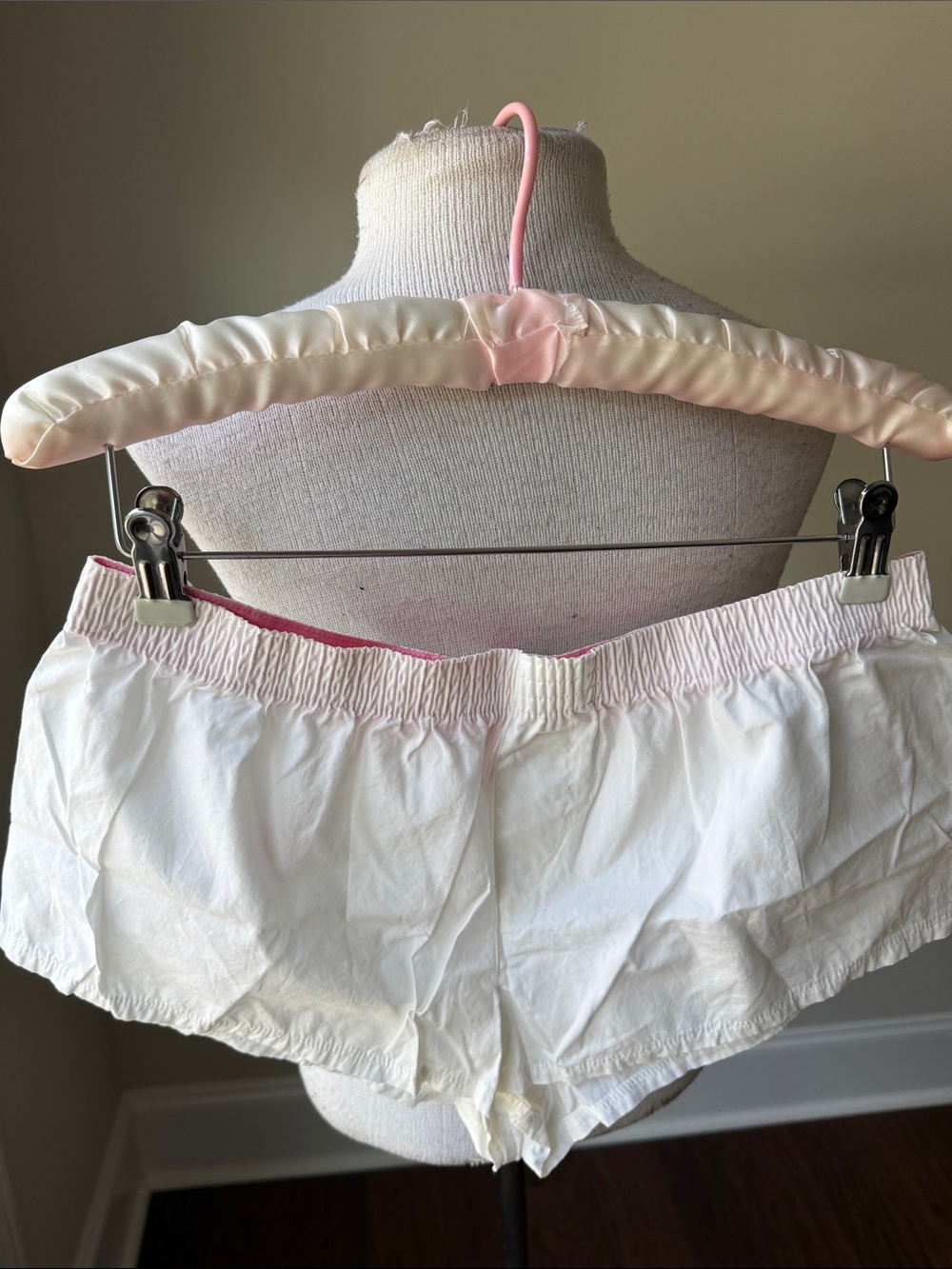 PINK Victoria's Secret White Lounge Shorts with Pink Elastic Waistband